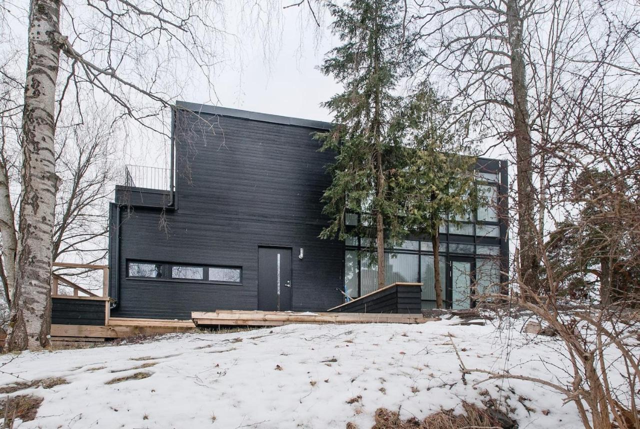 Townhouse On Arlanda Stockholm Metro Line - Easy Checkin Villa Sollentuna Dış mekan fotoğraf