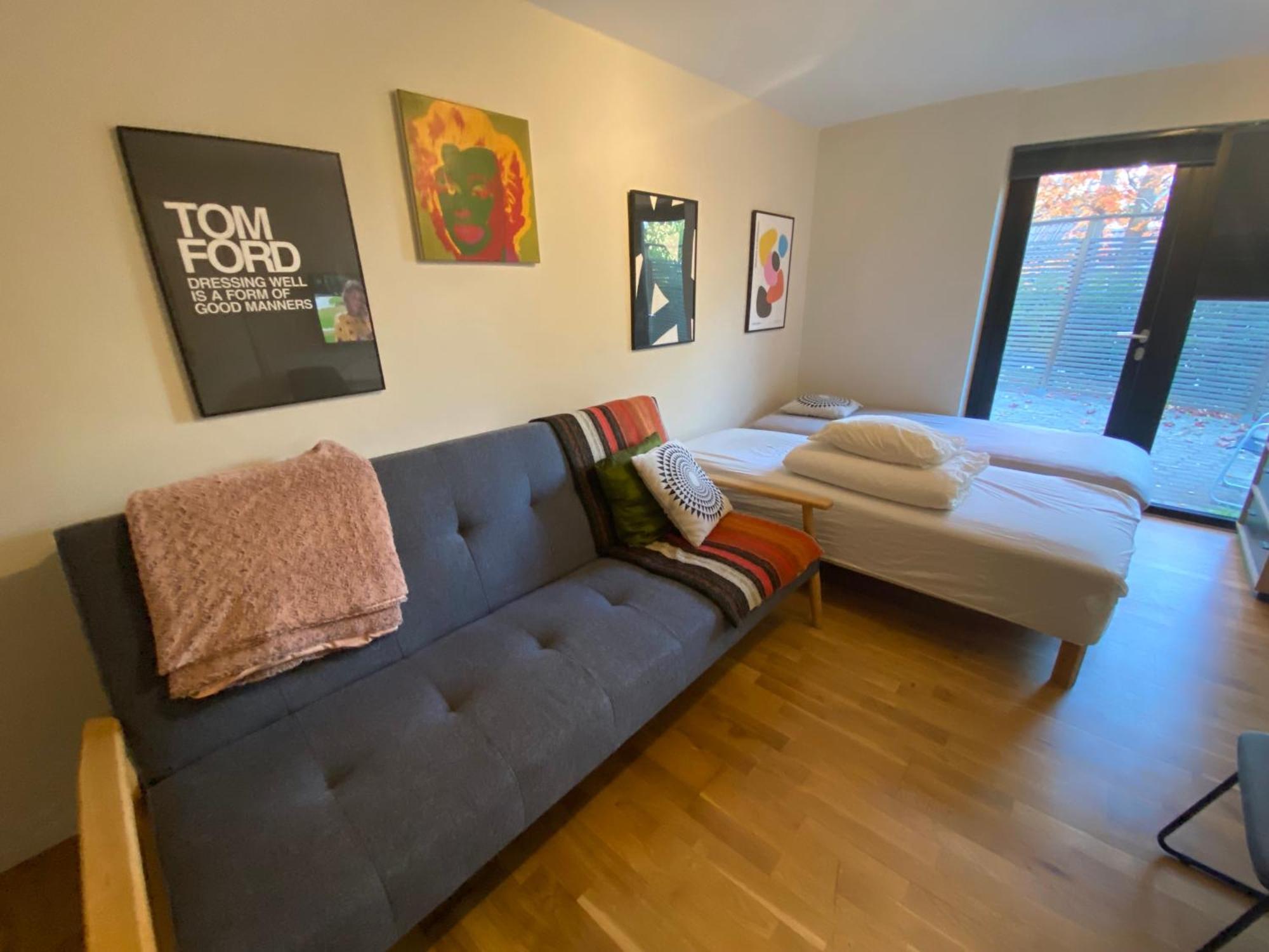 Townhouse On Arlanda Stockholm Metro Line - Easy Checkin Villa Sollentuna Dış mekan fotoğraf